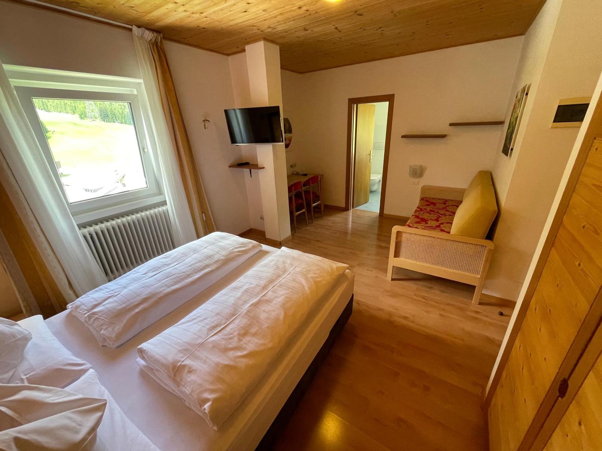 Hotel Meisules Sëlva Buitenkant foto