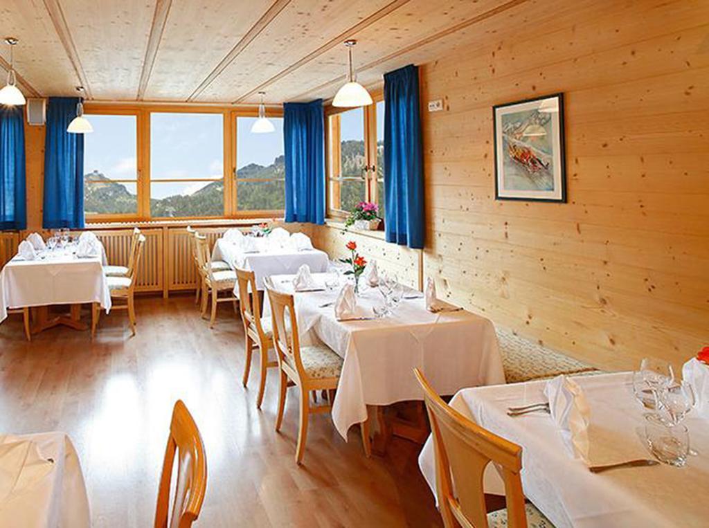 Hotel Meisules Sëlva Buitenkant foto